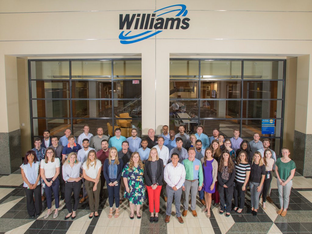 The 2018 Williams intern class pose for a group photo.